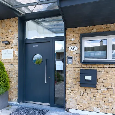 Mama - Luxus Und Lebensfreude * سيفيلد ان تيرول